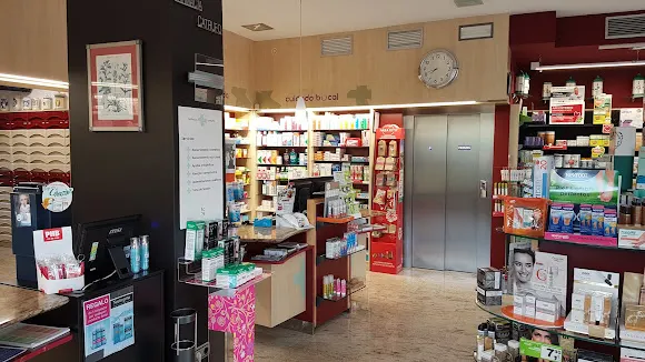 Farmacia Mª Rosa Catrufo Ferreño