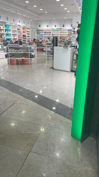 Farmacia Lourdes Galdon Terminal 2 - Madrid