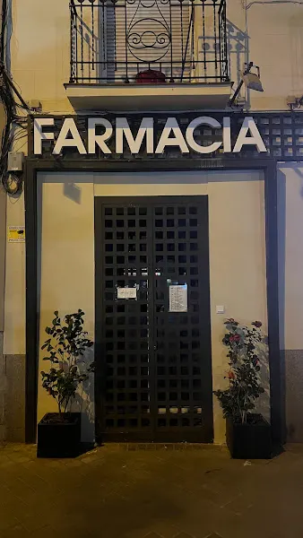 Farmacia Ríos Rosas 14 - Farmacia en Madrid - foto 2