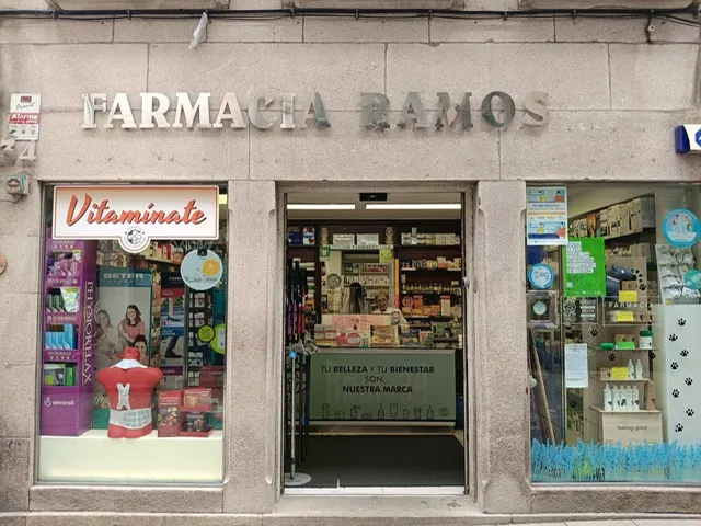 Farmacia Carmen Ramos Mougan - Farmacia en Pontevedra - foto 2
