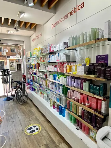 Farmacia Daoiz y Velarde C.B.