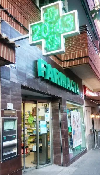 Farmacia Soledad González del Tánago - Farmacia en Brunete - foto 2