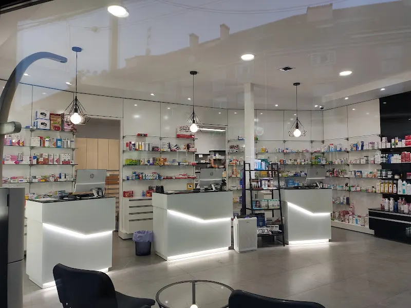 Farmacia M. Ángeles Escutia López