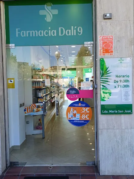 Farmacia Dalí 9 - Lda. María San José - Farmacia en Majadahonda - foto 2
