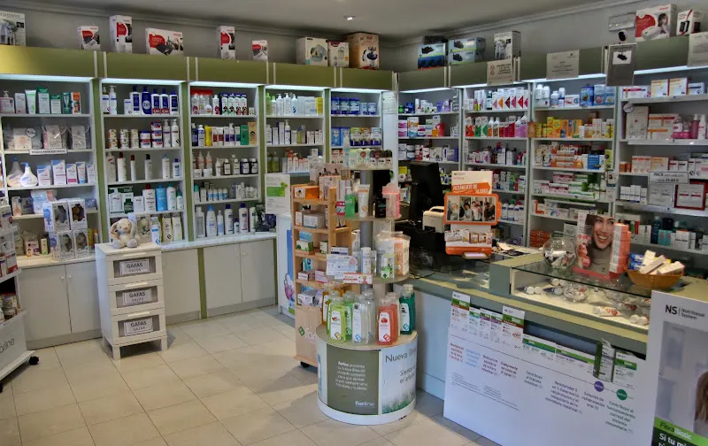 Farmacia Pedrezuela. Lda. Nieves Camacho
