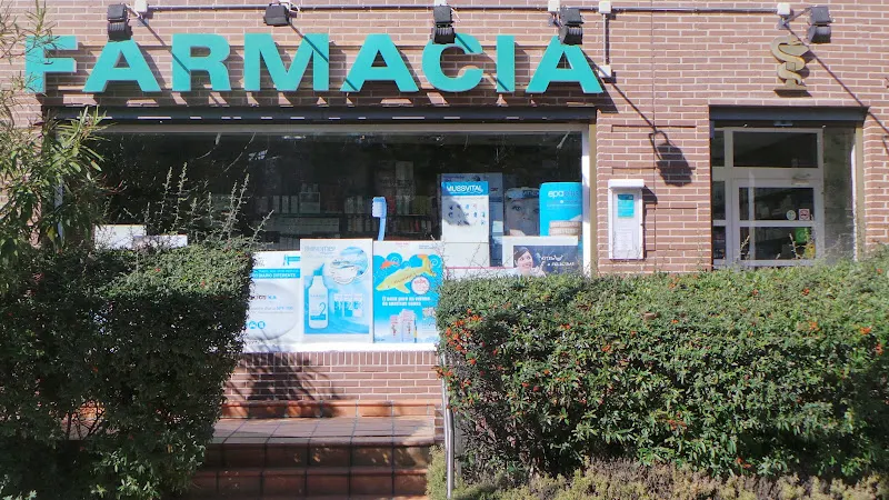 Farmacia Francia 5 - Farmacia en Pozuelo de Alarcón - foto 2