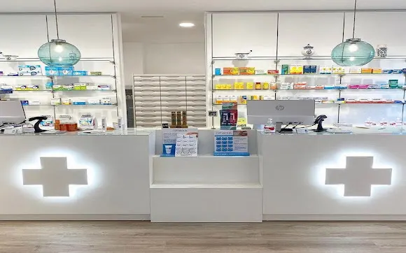 Farmacia LOBO - Sevilla la Nueva