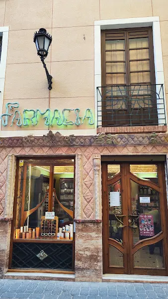 Farmacia Mª Rosario López Salueña