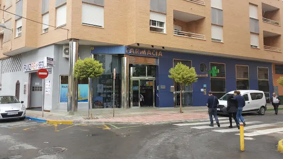 Farmacia Caparros Bravo