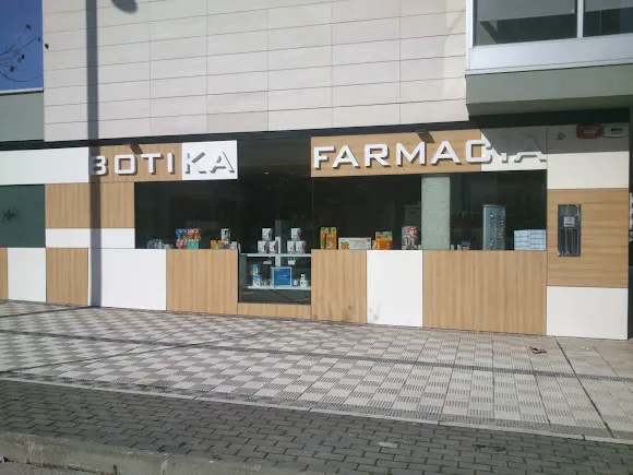 Farmacia Entremutilvas - Pamplona