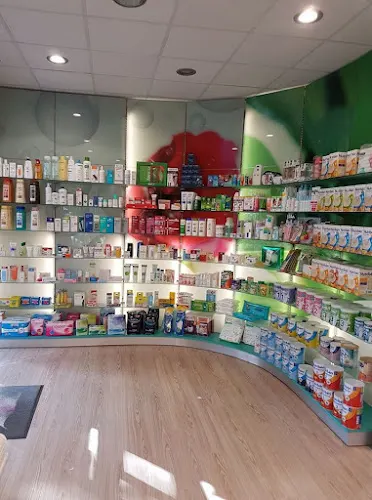 FARMACIA LUCRECIA JUNCOS