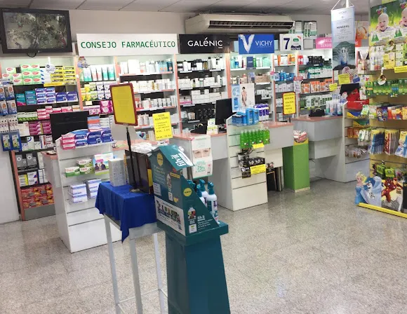 Farmacia Miguel A. Camacho Martínez
