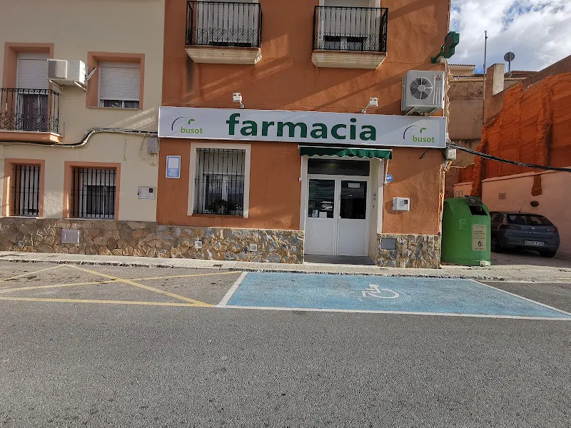 Farmacia Busot - Farmacia en Busot - foto 2