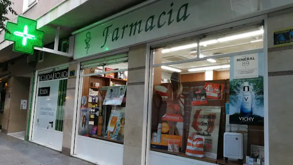 Farmacia Mª Cristina Vivó Morgado
