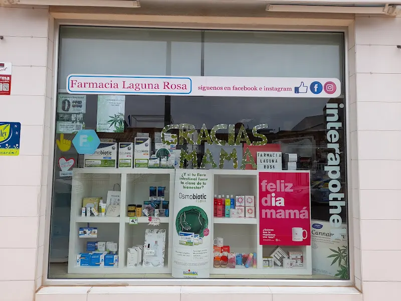 Farmacia Laguna Rosa, Ldo. Alberto Vegara Andreu - Farmacia en Torrevieja - foto 2