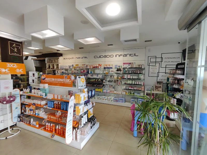 Ana Rosa Fernández Amador - Farmacia en Huercal de Almeria - foto 2
