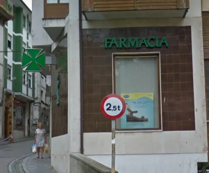 Farmacia - Farmacia en Cudillero - foto 2