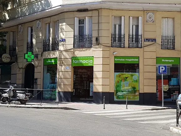 Farmacia Trébol Marqués de Zafra - Madrid
