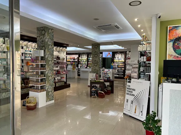 Farmacia Óptica Blasco Bazo - Almendralejo