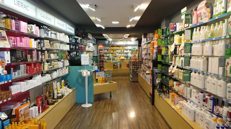 Farmacia Reig - Farmacia en Barcelona - foto 3