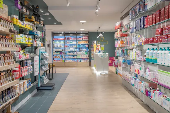 Farmacia Tram - Badalona