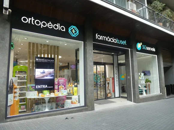 Farmacia Tuset