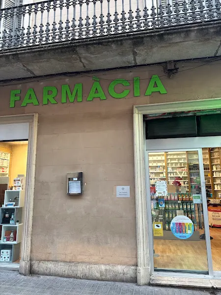 Farmacia - Farmacia en Barcelona - foto 2