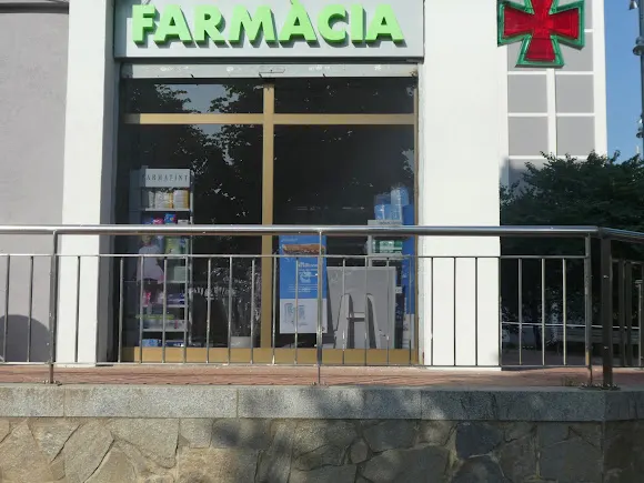 Farmacia Montserrat Fernández Ropero