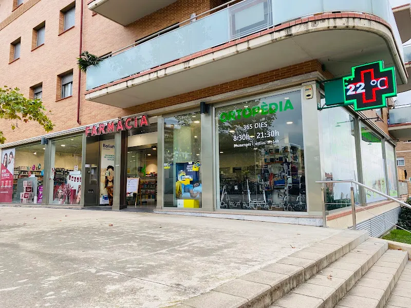 Farmàcia-Ortopèdia La Rotonda - Farmacia en Barcelona - foto 2