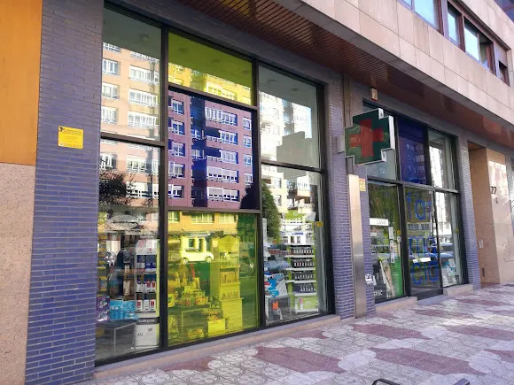 Farmacia Mª Victoria de la Cruz Martínez - Farmacia en Burgos