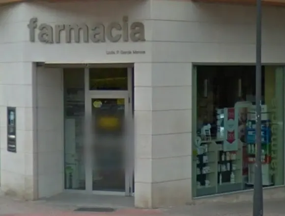 Farmacia Llarena (Ldo. Rodrigo Llarena Peña)