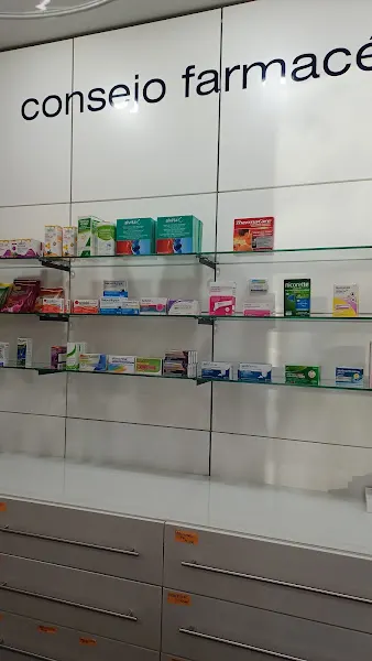 Farmacia Ginebra - Farmacia en Madrid - foto 2