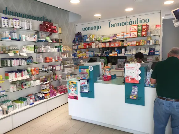 Farmacia - Puerto Serrano