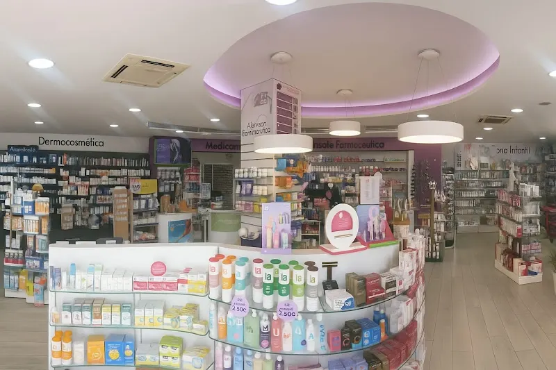 FARMACIA M. DOLORES MONZONÍS