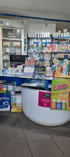 FARMACIA LA MAR - Gda. Isabel Martínez y Lda. Paloma Pérez