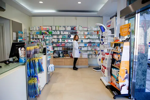 Farmacia María Rosa Pérez Calvo
