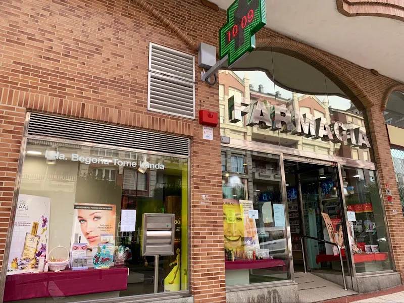Farmacia Begoña Tomé Landa (Cotolino, CASTRO-URDIALES) - Farmacia en Castro-Urdiales - foto 2