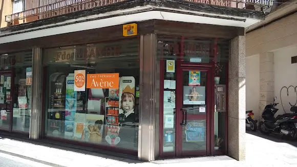 Farmacia Fdo. Grande - Córdoba