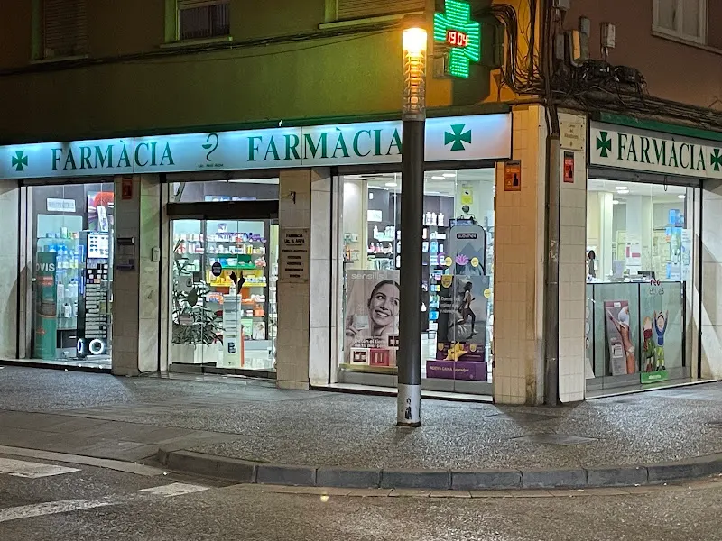 Farmàcia Arpa Camos Nuria - Farmacia en Girona - foto 2
