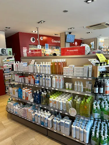 Farmàcia Alaball Radresa Carolina Pharmacy - Torroella de Montgrí
