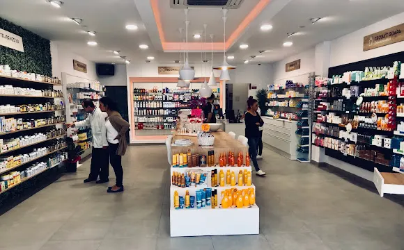 Gran Farmacia Internacional 24h Lloret de Mar