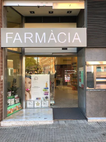 Farmacia La Masia Can Borrell - Farmacia en Mollet del Vallès