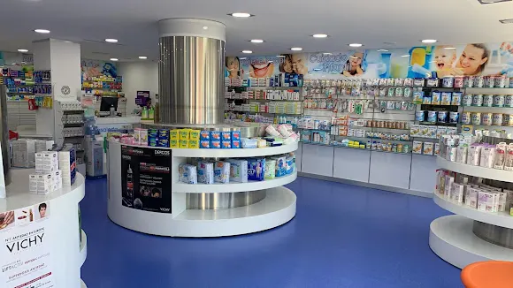Farmacia Parque Rosaleda 12horas Guardia 365 días Granada