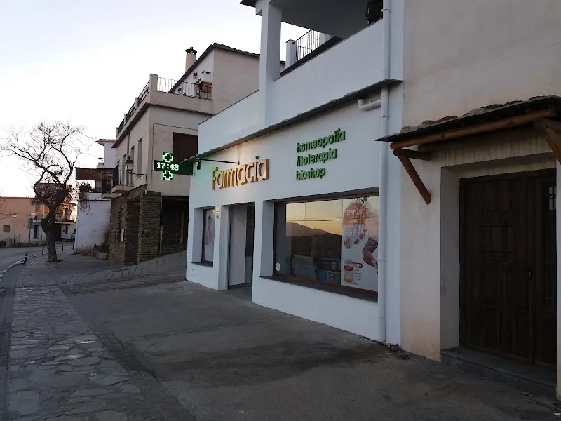 Farmacia La Taha - Farmacia en Taha (La) - foto 2