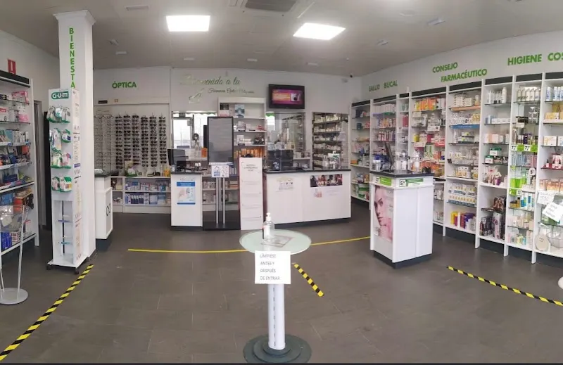 María Luisa Ruiz Navarro - Farmacia en Zujar - foto 2