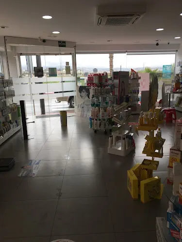 Farmacia Las Palmeras - Farmacia en Armilla