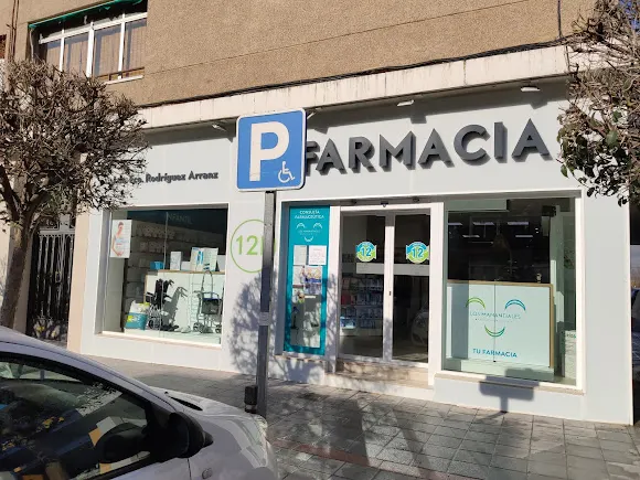 Farmacia los Manantiales