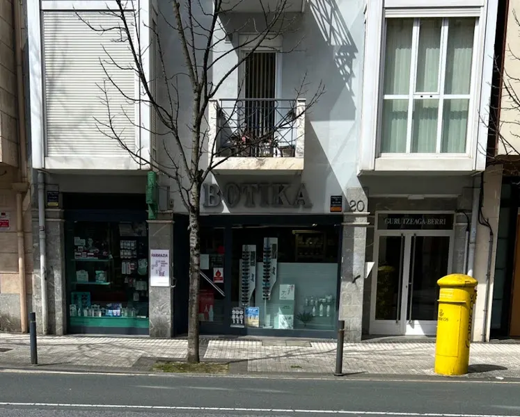 Farmacia Sara Pajares