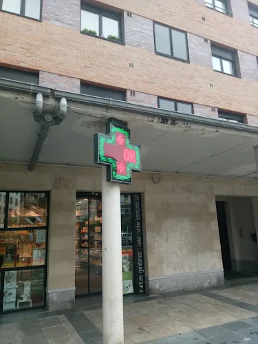 Farmacia Gandarías Uribe Botika