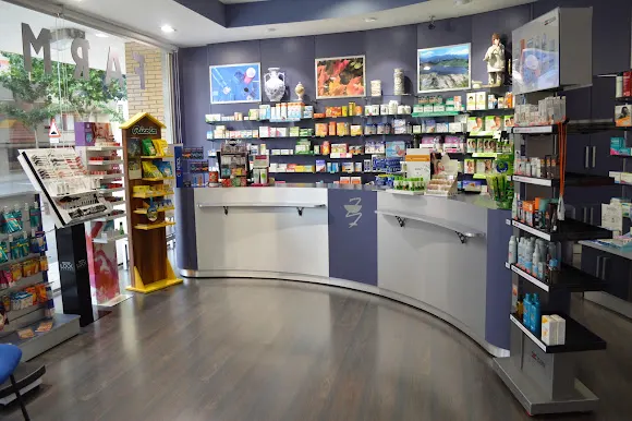 FARMACIA MARTINEZ GAVIN
